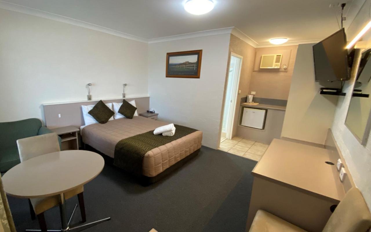 Sapphire City Motor Inn Inverell Esterno foto