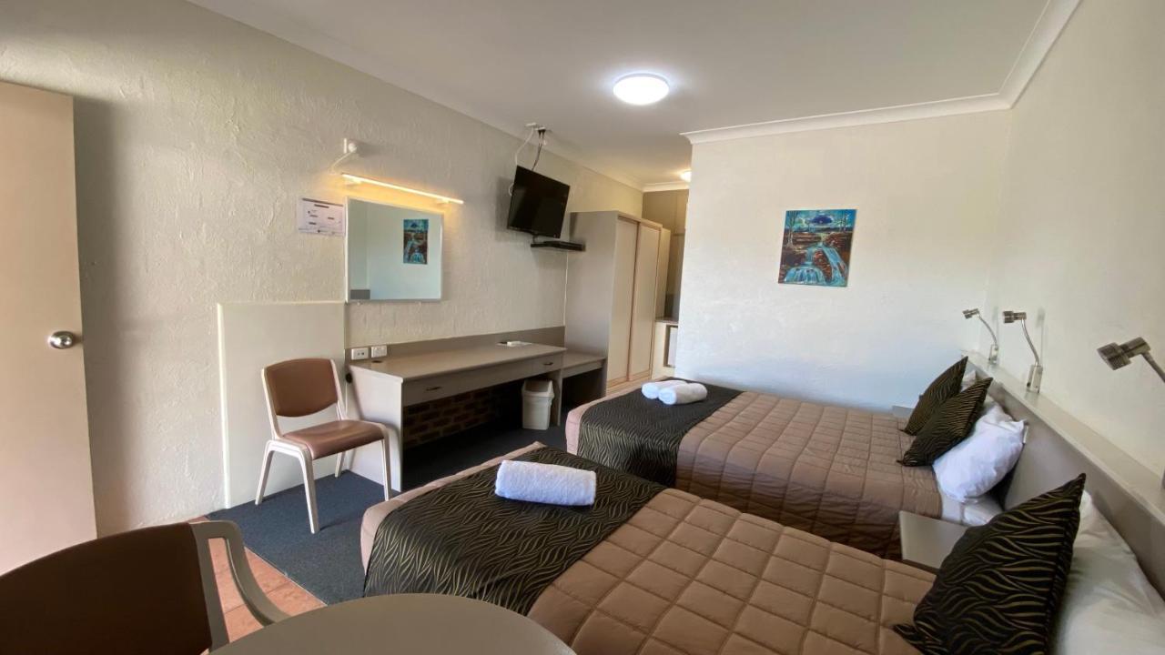 Sapphire City Motor Inn Inverell Esterno foto