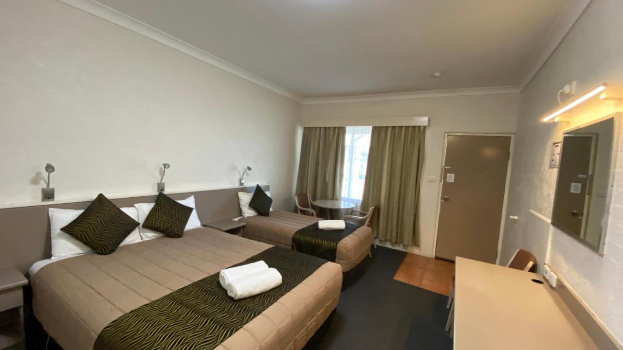 Sapphire City Motor Inn Inverell Esterno foto