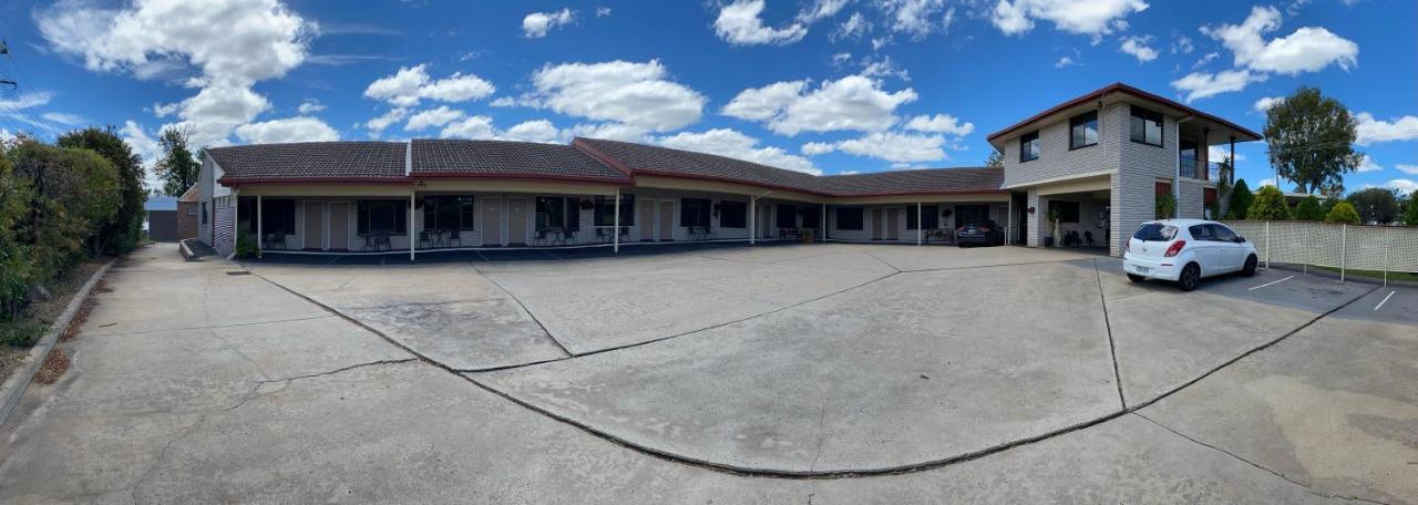 Sapphire City Motor Inn Inverell Esterno foto