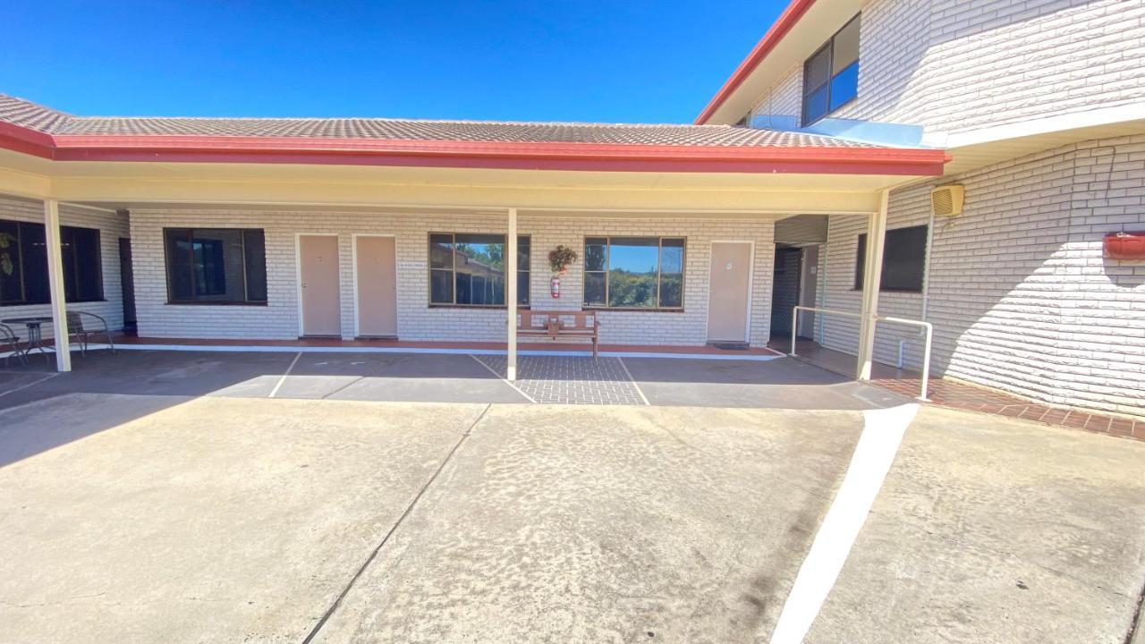 Sapphire City Motor Inn Inverell Esterno foto
