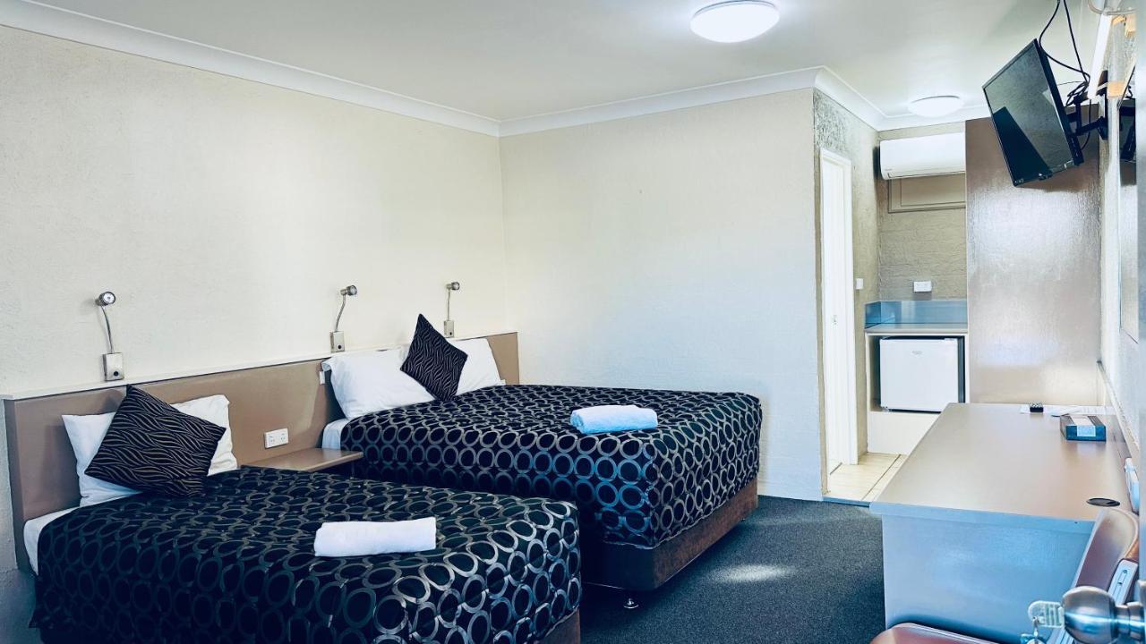 Sapphire City Motor Inn Inverell Esterno foto