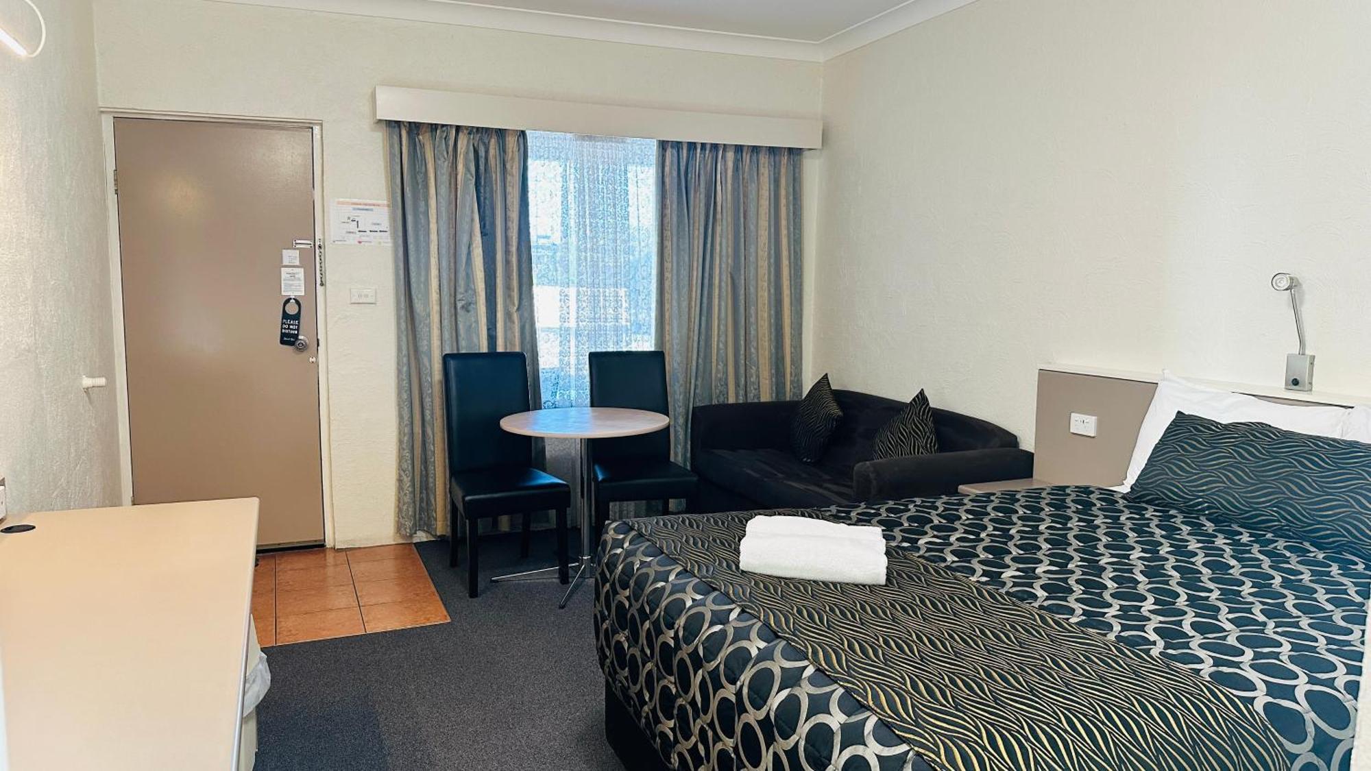 Sapphire City Motor Inn Inverell Esterno foto