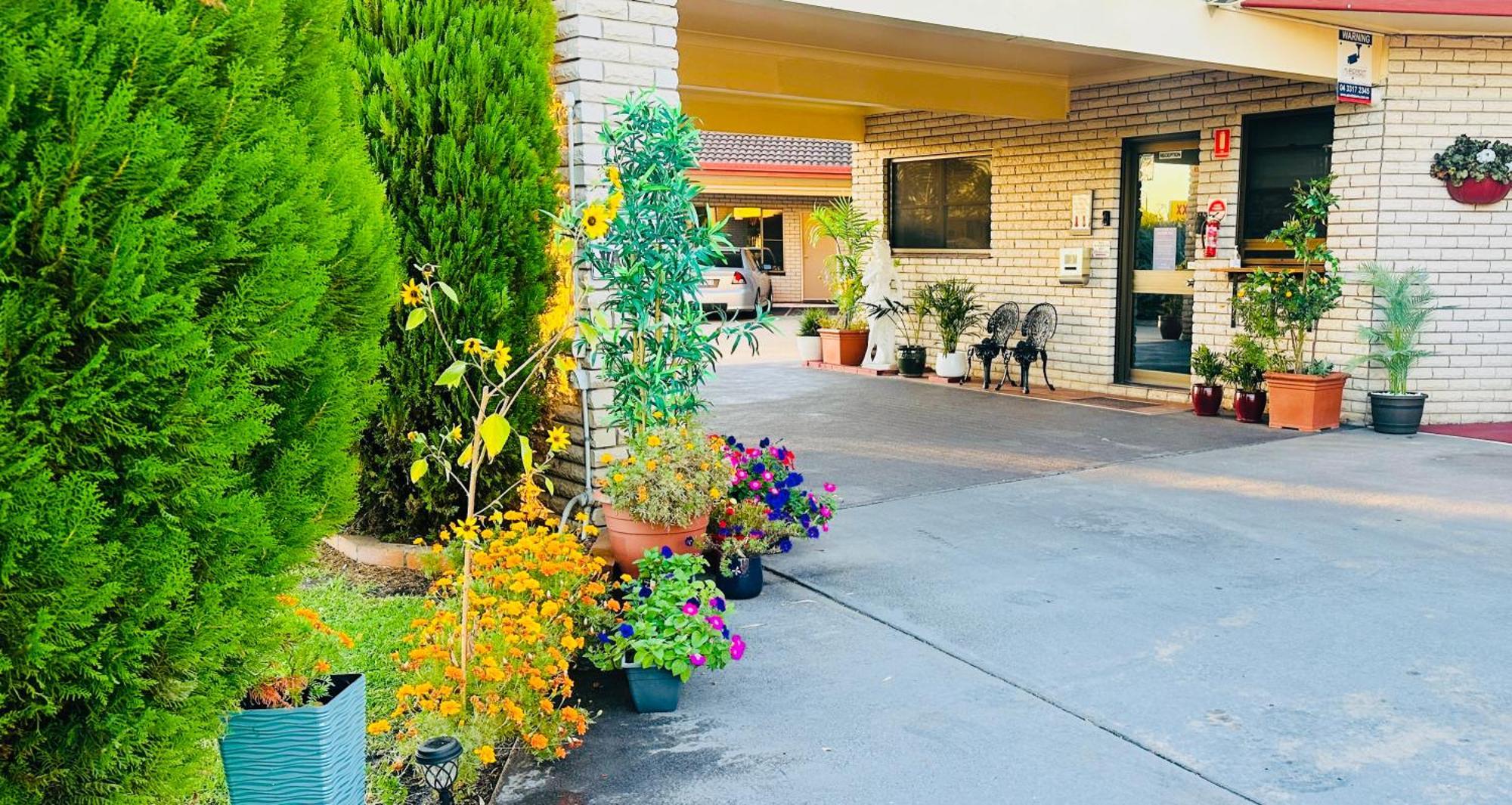 Sapphire City Motor Inn Inverell Esterno foto