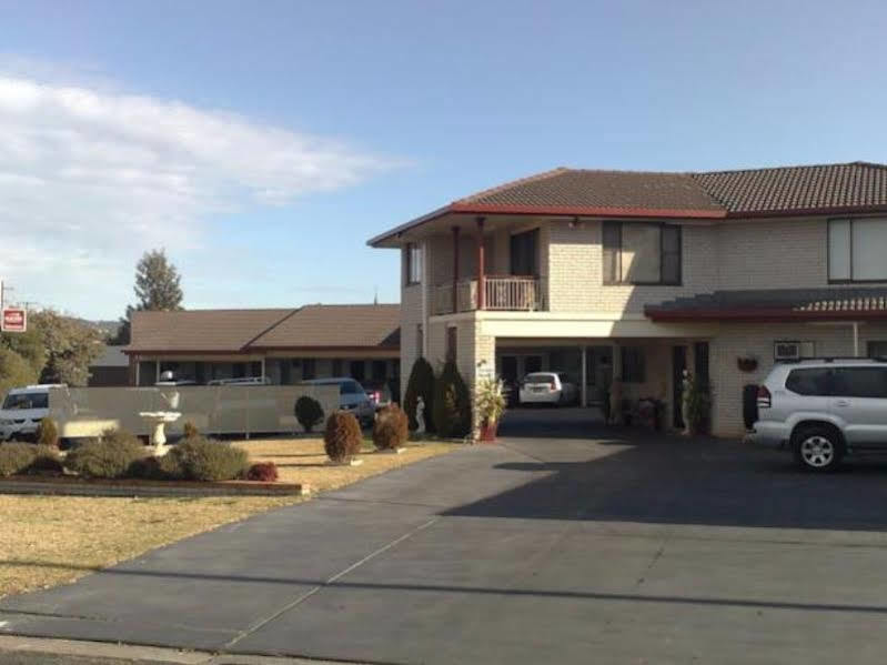 Sapphire City Motor Inn Inverell Esterno foto